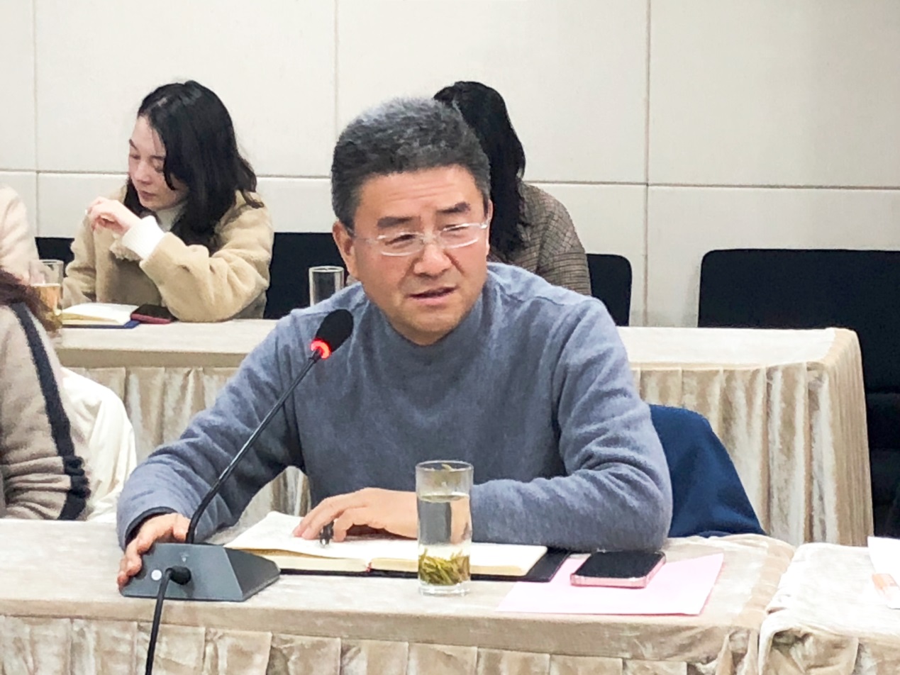 （图为陈剑峰副校长发言）